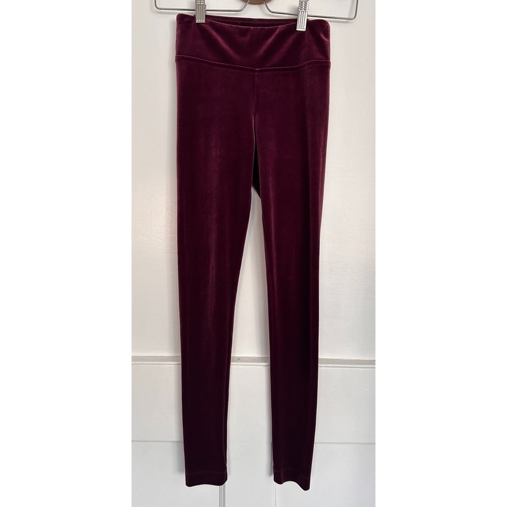 BNWOT Talula Burgundy Leggings from Aritzia Size XXS